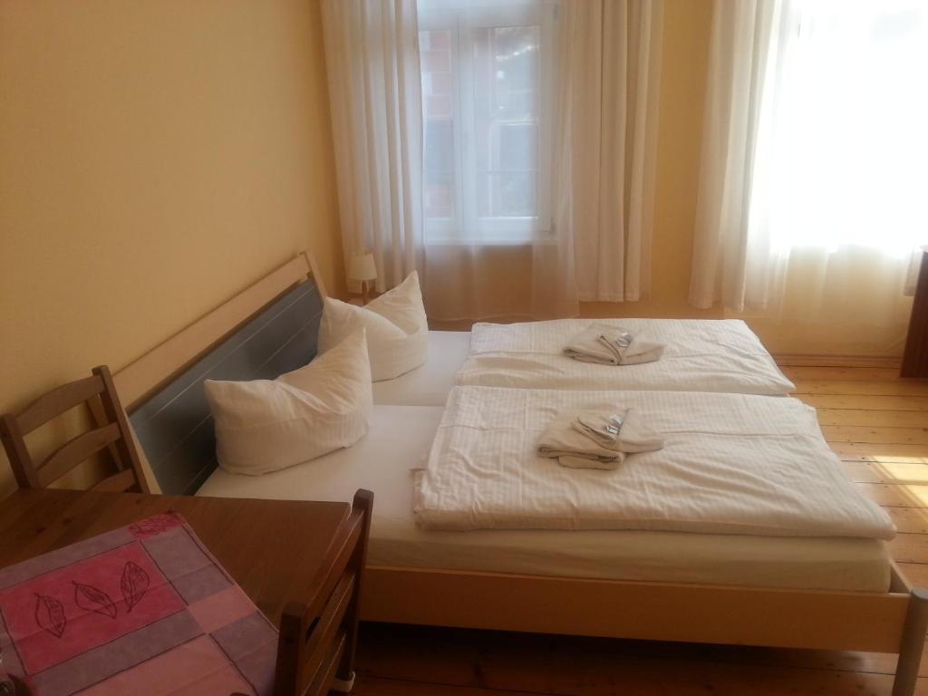 Hotel-Cafe-Burg Stahleck Bacharach Room photo